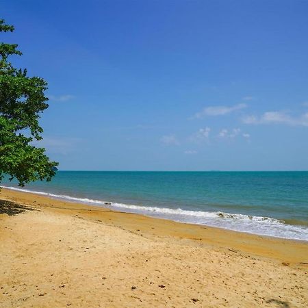 Coastline Hotel Port Dickson Eksteriør billede
